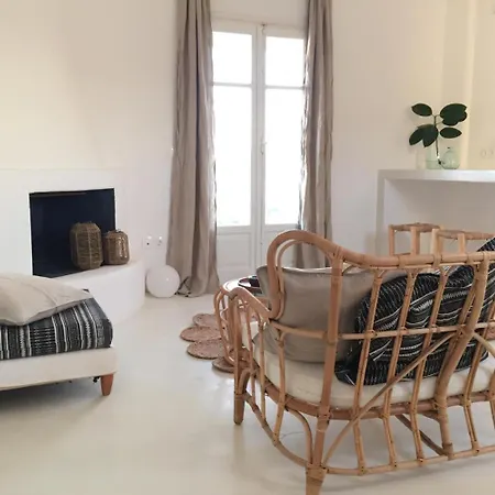 Island White Apartment Agios Georgios (Antiparos)