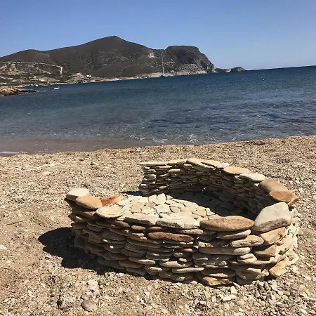 Island White Agios Georgios (Antiparos)